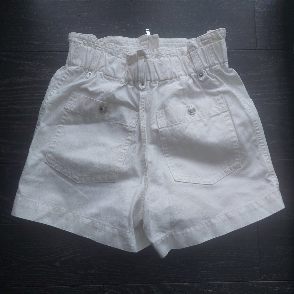 Banana Republic high waisted white Denim shorts - Picture 2 of 3